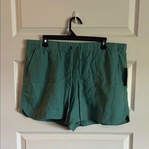 Universal Thread Women’s High-rise Linen Shorts